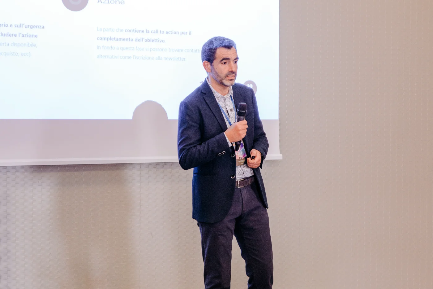 Luca Giavara in uno speech durante l'ultimo evento Brand Pulse organizzato da Taeda.